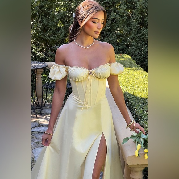 NWT BABYBOO YELLOW MIDI DRESS - Picture 4 of 10